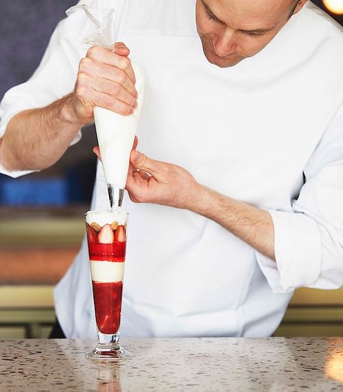 日本初上陸のwホテル W大阪のパティスリーmixup